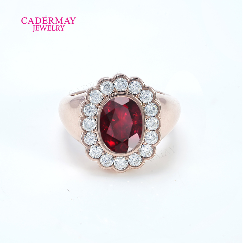Moissanite Ring - Maßgefertigter 10K Gold 6x8mm Ovaler Labor-Rubin