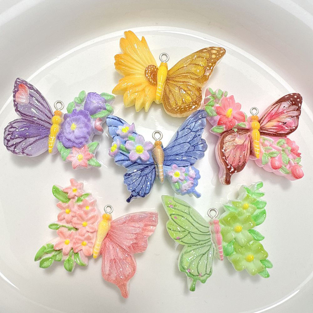 10 stücke Neue Blume schmetter – Butterfly Pendant Necklace Bewertung und Preis