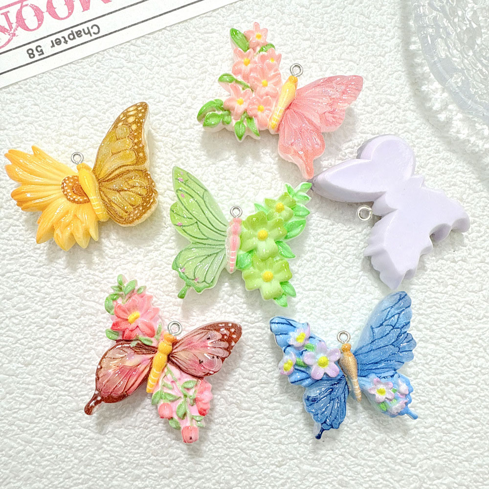 10 stücke Neue Blume schmetter – Butterfly Pendant Necklace Bewertung und Preis