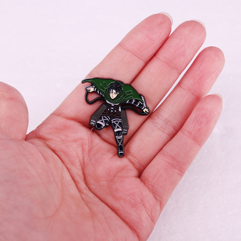 Blut Anime Angriff auf Titan E – Levi Jewelry & Watches Inc Bewertung und Preis